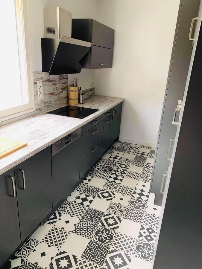 Grand Appartement de standing quartier Gare Angers-Lafayette/Parking/Wifi Buitenkant foto